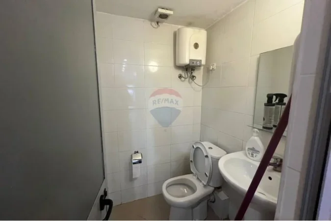 Tirane, shitet dyqan Kati 0, 43 m² 129.900 € (Rruga Mine Peza (ID: 530181096-139)