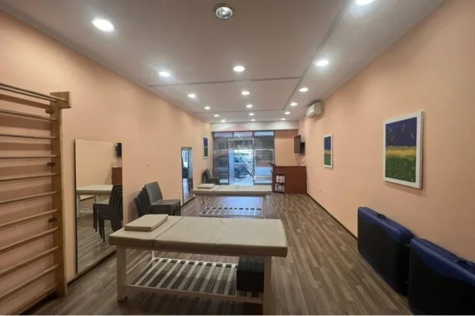 Tirane, shitet dyqan Kati 0, 43 m² 129.900 € (Rruga Mine Peza (ID: 530181096-139)