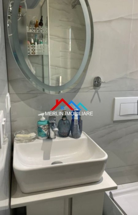 Shqiperi, jepet me qera apartament 1+1+Ballkon Kati 4, 65 m² 500 € (BULEVARDI MIGJENI)