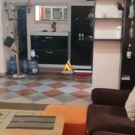 Tirane, jepet me qera apartament 2+1+Ballkon Kati 8, 95 m² 780 € (nikolla tupe)