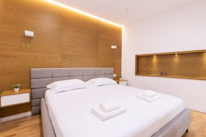 Tirane, shitet apartament 2+1 , 105 m² 252.000 € (zogu zi)