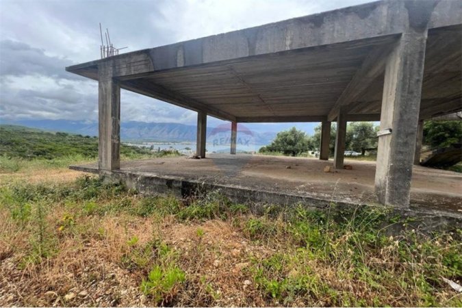 Vlore, shitet truall ne bregdet , 500 m² 250.000 € (Rradhime Rradhime, Vlorë)