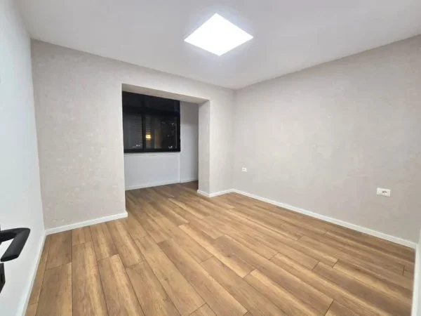 Tirane, shitet apartament 2+1 , 78 m² 149.000 € (Perballe me Maternitetin e Ri)