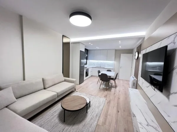 Tirane, jepet me qera apartament 1+1 Kati 3, 77 m² 1.000 € (rrugen e Barrikadave)
