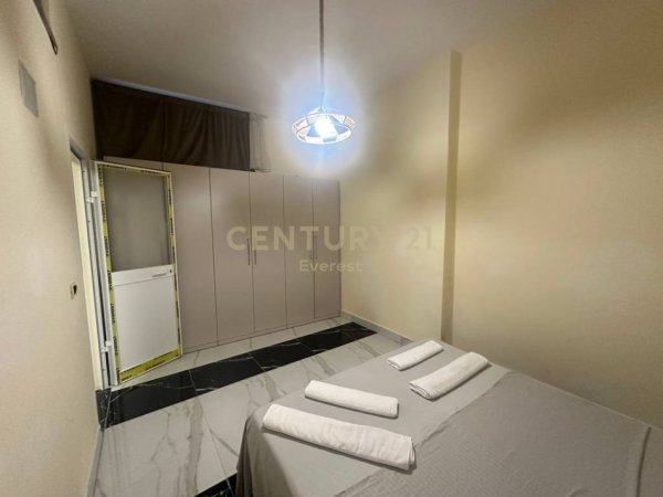 Tirane, jepet me qera apartament 1+1 Kati 0, 56 m² 350 € (Ali Demi)
