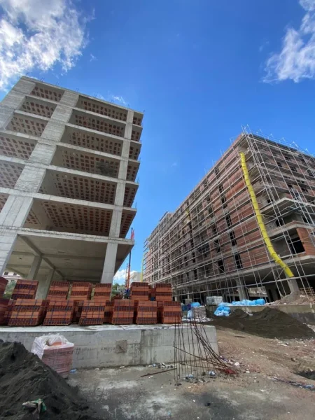 Tirane, shitet apartament 2+1 Kati 5, 108 m² 118.800 € 