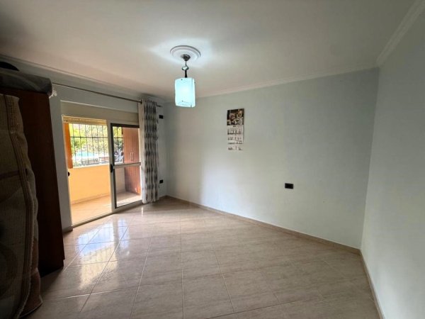 Tirane, shitet apartament 1+1 Kati 2, 56 m² 110.000 € (ALI DEM)