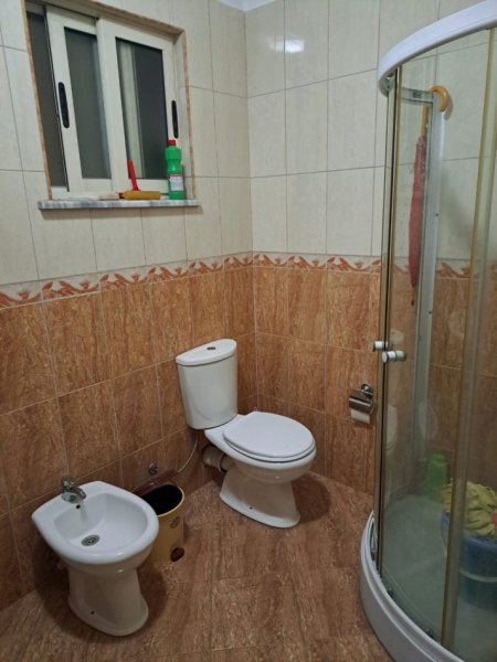 Tirane, shitet apartament 1+1 Kati 3, 55 m² (Rruga Sotir Caci)