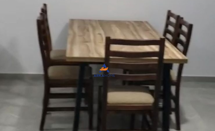 Tirane, jepet me qera 2+1+Ballkon Kati 3, 110 m² 571 € 