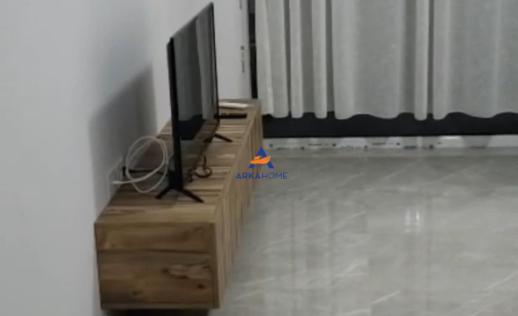 Tirane, jepet me qera 2+1+Ballkon Kati 3, 110 m² 571 € 