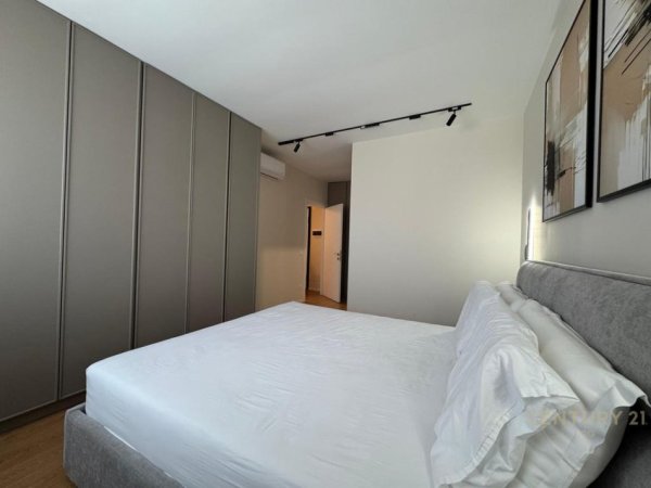 Tirane, shitet apartament 2+1 Kati 6, 114 m² 250.000 € (Unaza e Re)