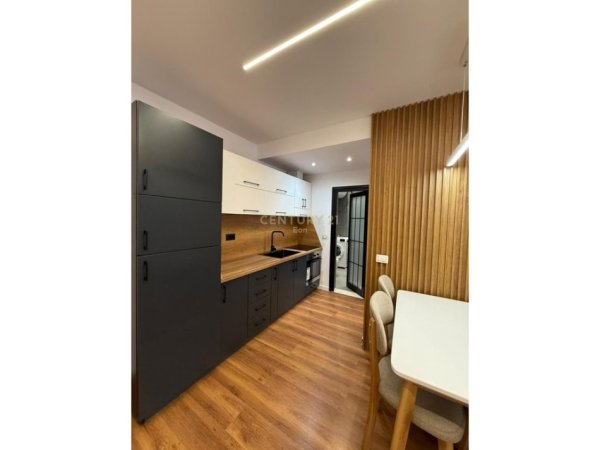 Durres, shitet apartament 1+1 Kati 7, 50 m² 89.000 € (Plazh Iliria)