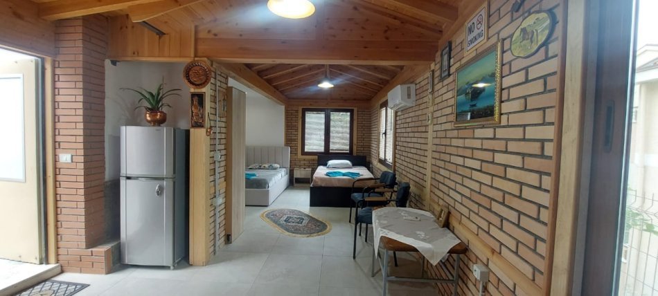 Tirane, jepet me qera garsonier 1+1 Kati 0, 35 m² 350 € (Shkolla Bashkuar)