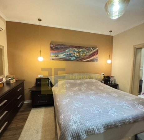 Tirane, shitet apartament 3+1+Ballkon , 144 m² 300.000 € (Komuna e Parisit)