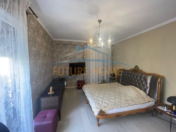 Tirane, shitet apartament 3+1+Ballkon Kati 3, 107 m² 280.000 € (Pranë Xhamisë)