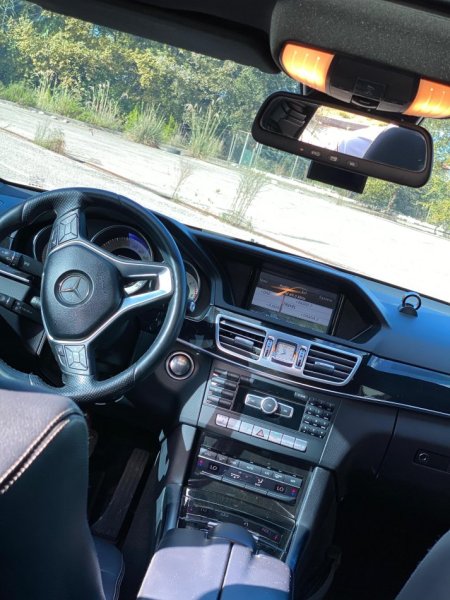 Vlore, shes makine Mercedes Benz E220 2014 Nafte, e bardhë automatik Kondicioner 172.000 km 10.000 €