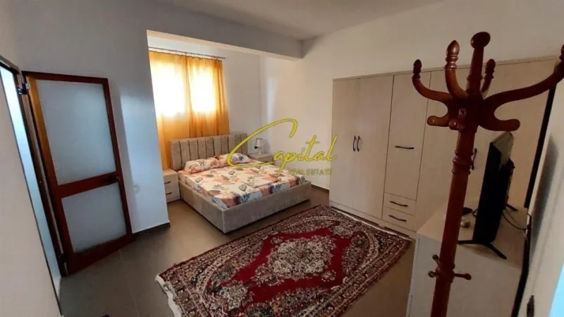 Tirane, jepet me qera apartament 2+1 Kati 2, 150 m² 350 € (MULLET)
