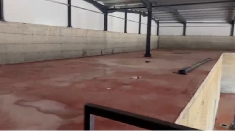 Tirane, jepet me qera ambjent biznesi Kati 0, 1.200 m² 4.000 € (AUTOSTRADA TIRANE DURRES)