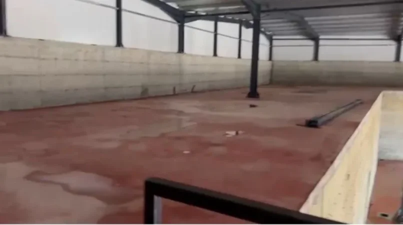 Tirane, jepet me qera ambjent biznesi Kati 0, 1.200 m² 4.000 € (AUTOSTRADA TIRANE DURRES)