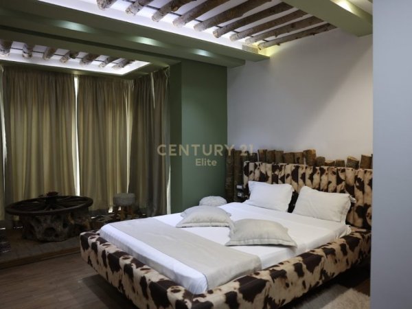 Tirane, shitet hotel Kati 8, 2.400 m² 5.500.000 € (Rruga e Elbasanit)