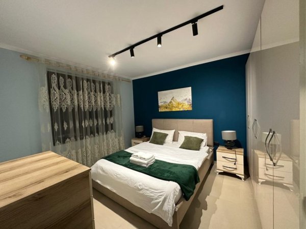 Tirane, shes apartament 1+1 Kati 2, 62 m² (Ish Ekpozita)