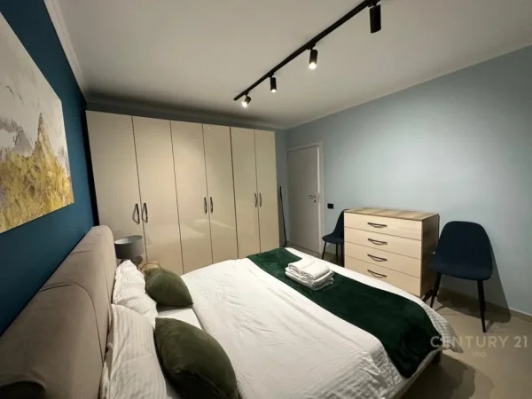 Tirane, shes apartament 1+1 Kati 2, 62 m² (Ish Ekpozita)