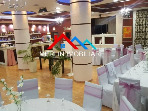 Tirane, shitet Vile 2+1+Aneks+Ballkon Kati 3, 776 m² 950.000 € (RRUGA E KOKONOZEVE,SHKOZE)