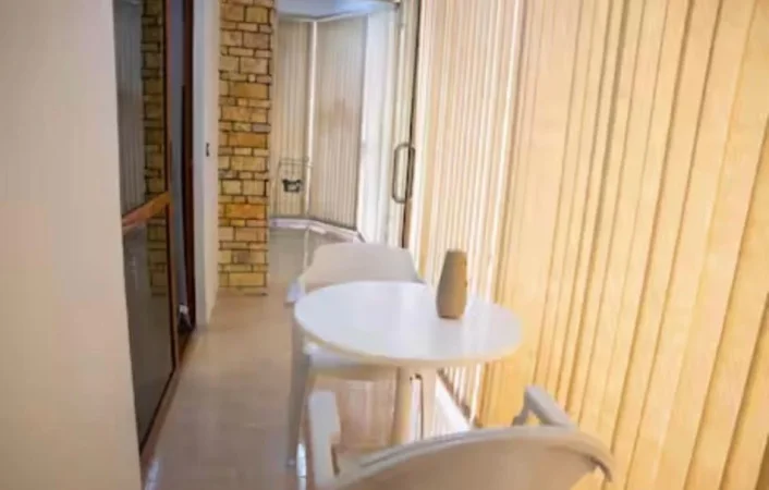 Tirane, jepet me qera apartament 2+1 Kati 1, 100 m² 850 € (Siri Kodra)