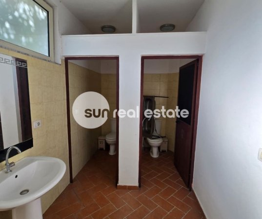 Shkoder, jepet me qera ambjent biznesi Kati 0, 111 m² (TRUMA DUGAJEVE TE REJA)