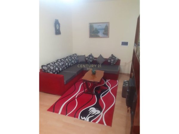 Tirane, jepet me qera apartament 2+1 Kati 3, 71 m² 600 € (Don Bosko)