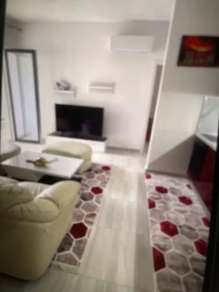 Tirane, jepet me qera apartament 1+1+Ballkon Kati 4, 68 m² 650 € (zogu zi center)