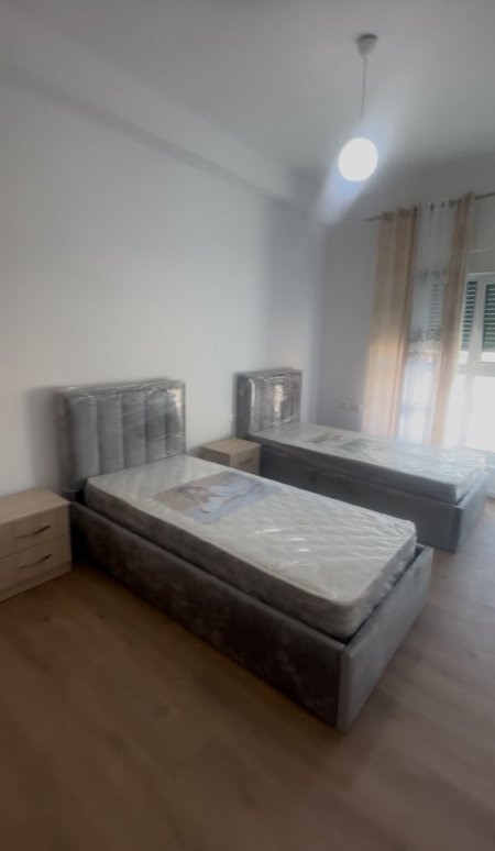 Tirane, jepet me qera apartament 2+1+Ballkon Kati 6, 80 m² 500 mije lek (Rruga Pasho Hysa,Ali Demi)