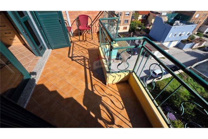 Vlore, jepet me qera apartament 1+1 Kati 4, 72 m² 300 € (Rr.Enver Jaho Rruga Enver Jaho, Vlorë)