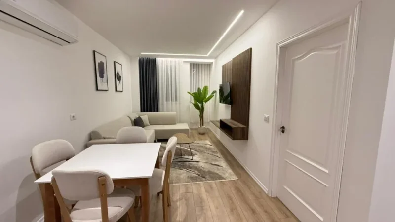 Tirane, shitet apartament 1+1+Aneks+Ballkon Kati 5, 71 m² 178.000 € (Rruga Fortuzi)