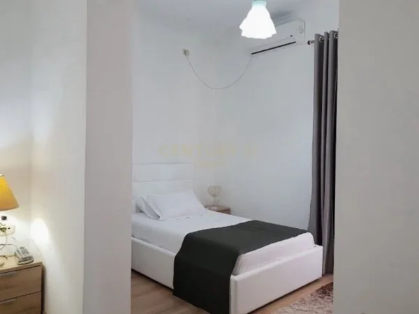 Tirane, jepet me qera hotel Kati 4, 3.600 m² 17.000 € (Don Bosko)