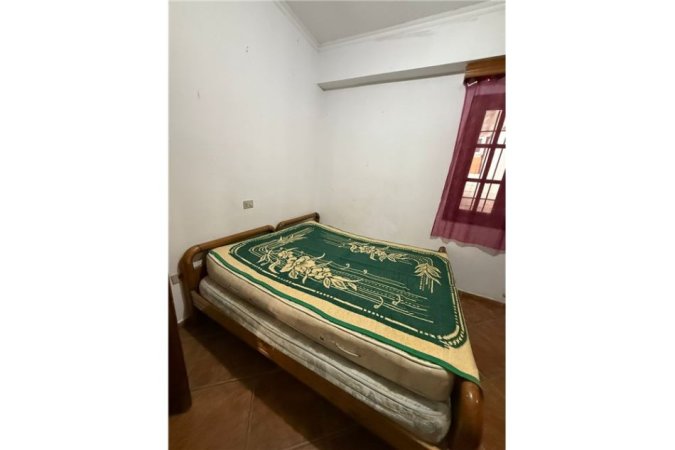 Vlore, jepet me qera apartament 2+1 Kati 0, 80 m² 350 € (Prane Kishes Ortodokse - Rruga Fiqirete Musta, Vlorë)