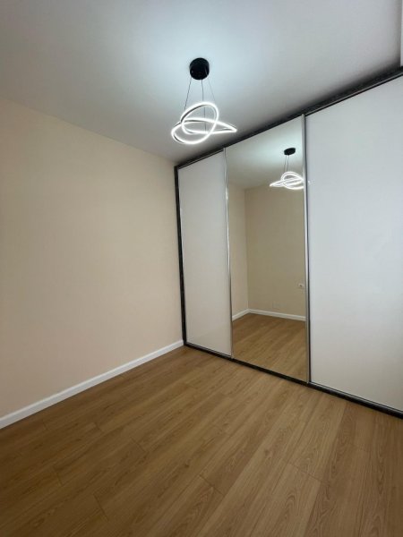 Tirane, shitet apartament 2+1+Aneks+Ballkon Kati 7, 88 m² 143.000 € (Rruga Dritan Hoxha)