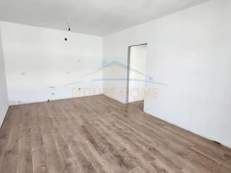 Tirane, shitet apartament 2+1 Kati 7, 81 m² 102.000 € 