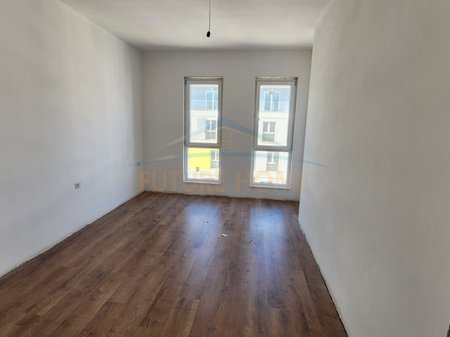 Tirane, shitet apartament 2+1 Kati 7, 81 m² 102.000 € 
