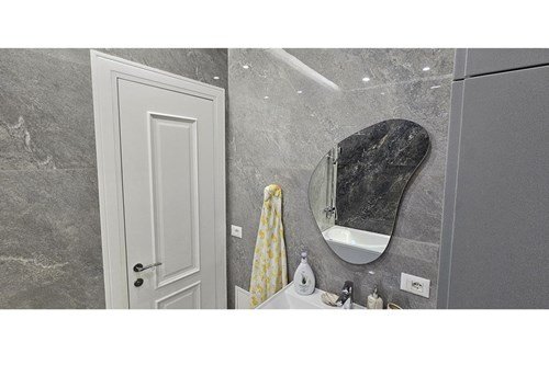 Tirane, shitet apartament 2+1+Ballkon Kati 1, 105 m² 210.000 € (Rezidenca Matrix)