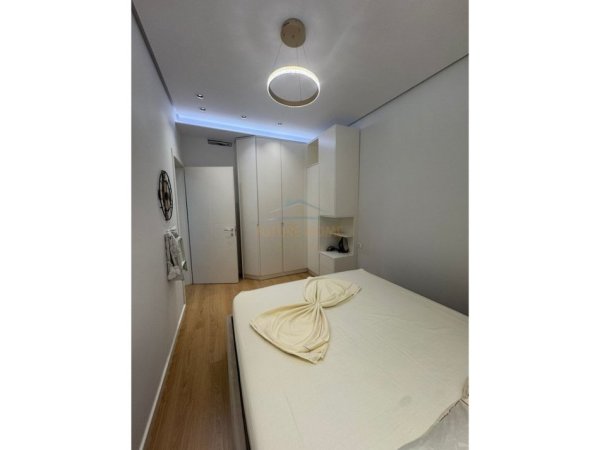 Tirane, jepet me qera apartament 2+1 Kati 4, 75 m² 1.000 € (Zogu i Zi , Foleja e Gjelber)