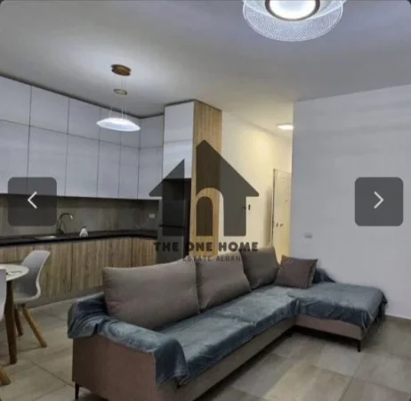 Tirane, jepet me qera apartament 1+1+Ballkon Kati 2, 68 m² 450 € (Kopshti Botanik)
