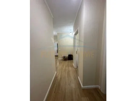Tirane, shitet apartament 3+1 Kati 1, 144 m² 252.000 € 