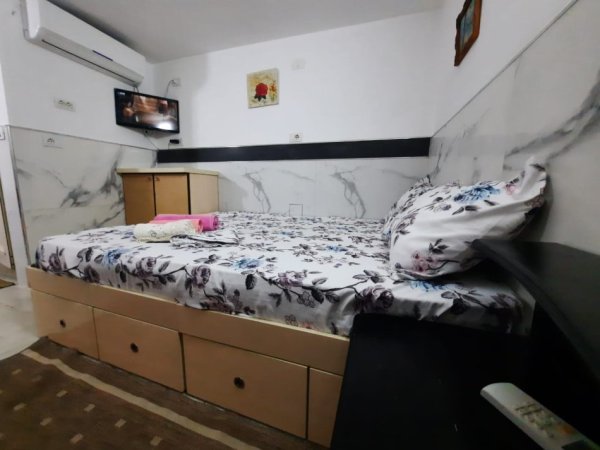 Tirane, jepet me qera garsonier 1+1 Kati 1, 40 m² 380 € (5 maj)