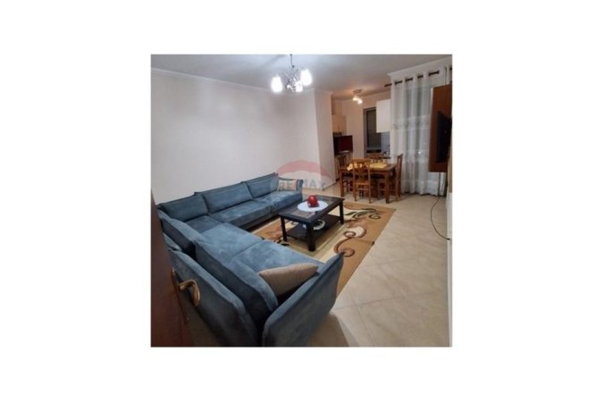 Tirane, jepet me qera apartament 1+1 Kati 6, 80 m² 420 € (Rruga Shefqet Kuka, Tiranë)