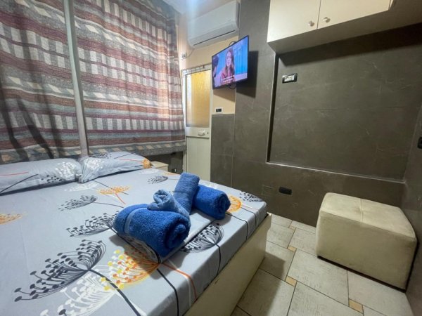 Tirane, jepet me qera apartament 1+1 Kati 2, 45 m² 380 € (5 maj)