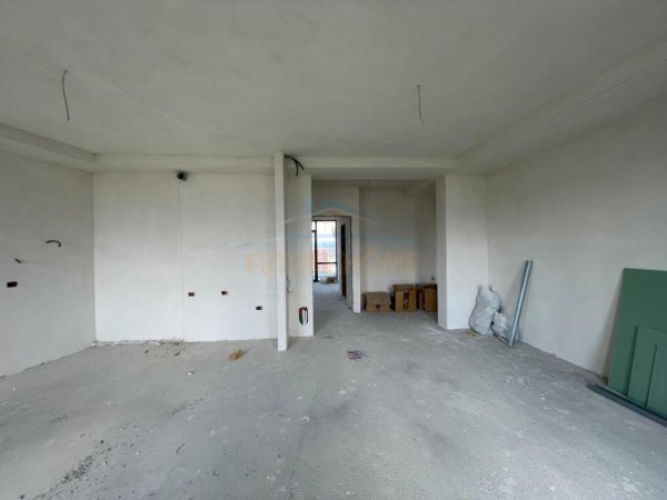 Tirane, shitet apartament 3+1 Kati 9, 156 m² 280.000 € (Platinum Residence, Bulevardi i Ri)