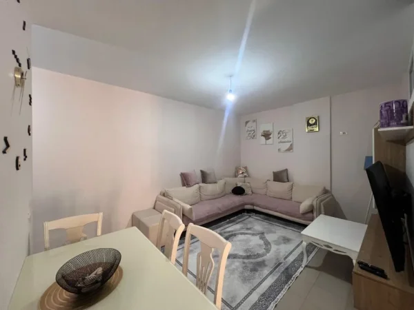 Tirane, shitet apartament 2+1+ 2 tualete + Ballkon Kati 4, 99 m² 140.000 € (Astir)