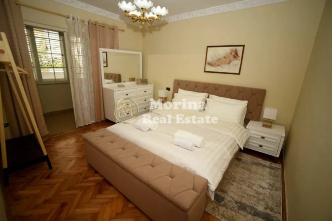 Tirane, jepet me qera apartament 2+1 Kati 1, 80 m² 650 € (Rruga Fortuzi)
