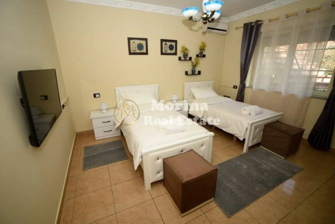 Tirane, jepet me qera apartament 2+1 Kati 1, 80 m² 650 € (Rruga Fortuzi)